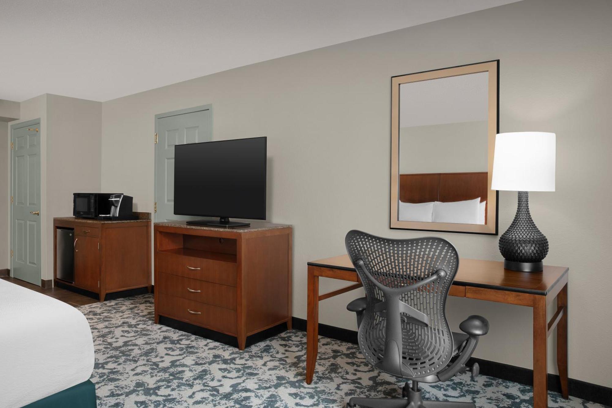 Hilton Garden Inn Hoffman Estates Exteriör bild