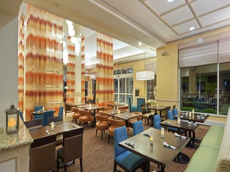 Hilton Garden Inn Hoffman Estates Exteriör bild